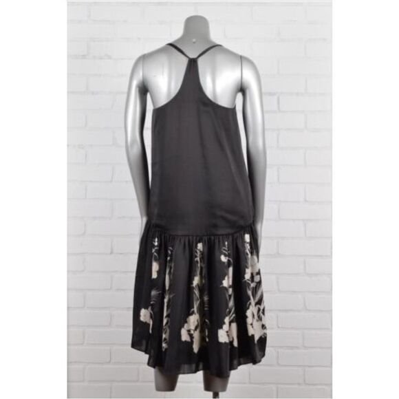 Bird
by Juicy Couture Hazel T-Back Dress Floral Printed Sleeveless Black Bone XS - Picture 16 of 16